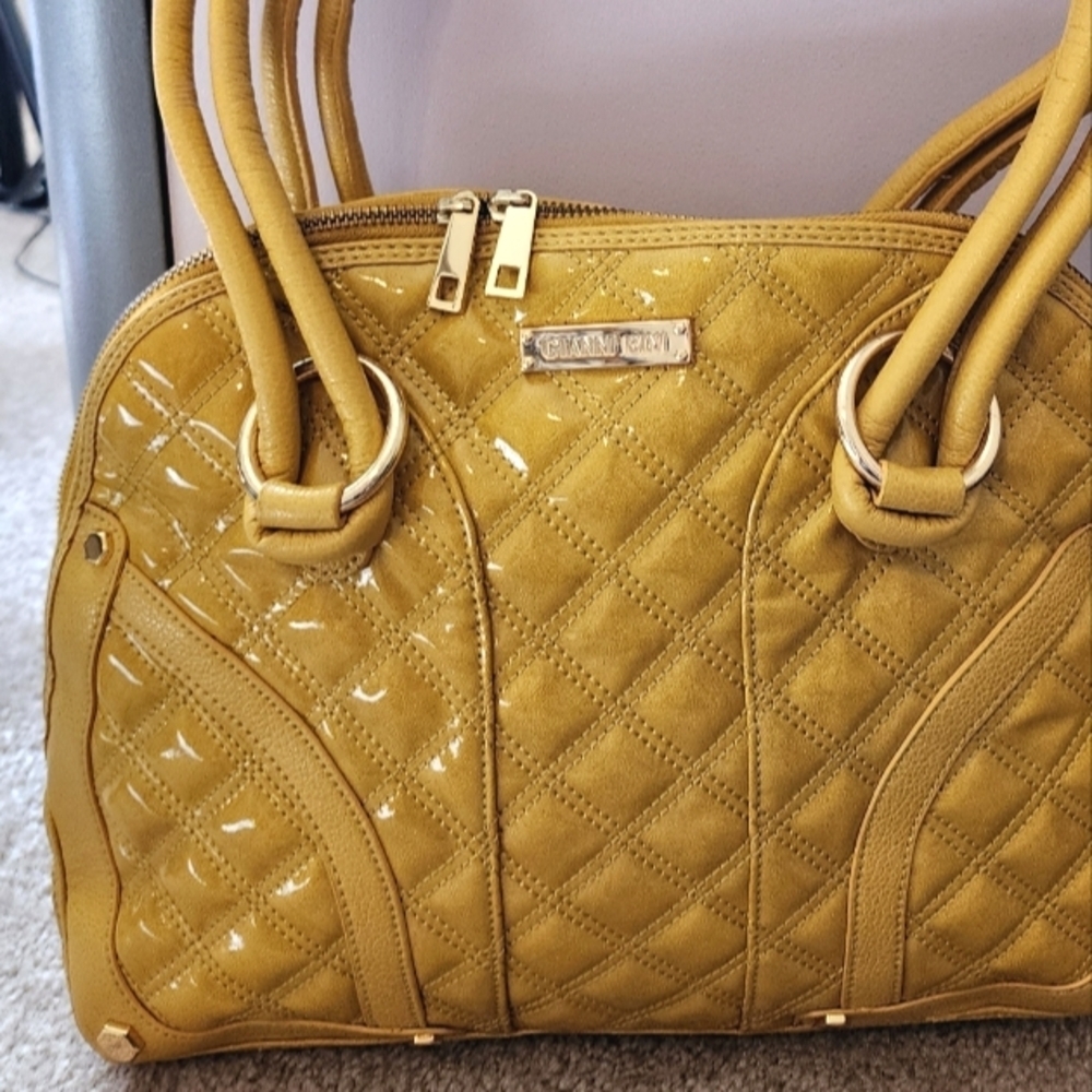 Gianni Bini Shoulder Bag - Picture 2 of 14